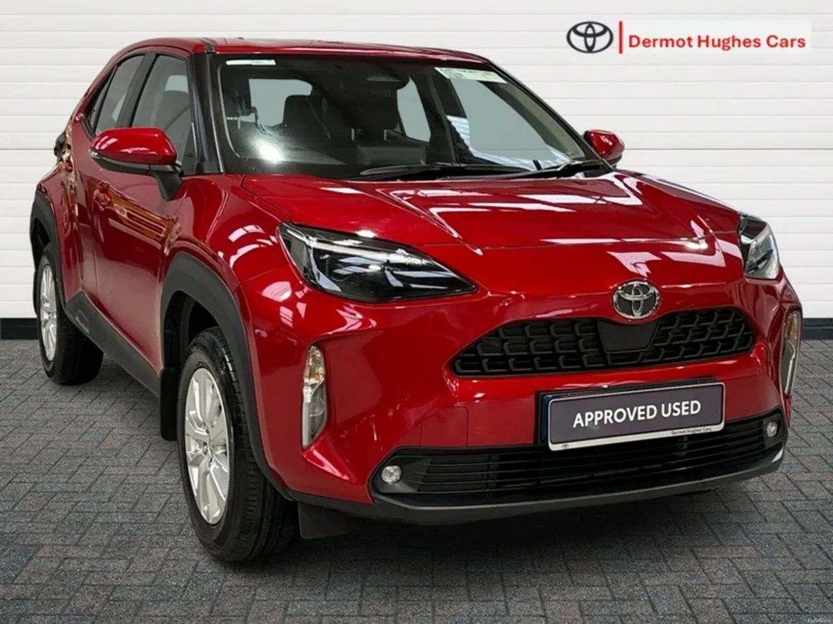 Toyota Yaris Cross LUNA HYBRID AUTO - Image 1