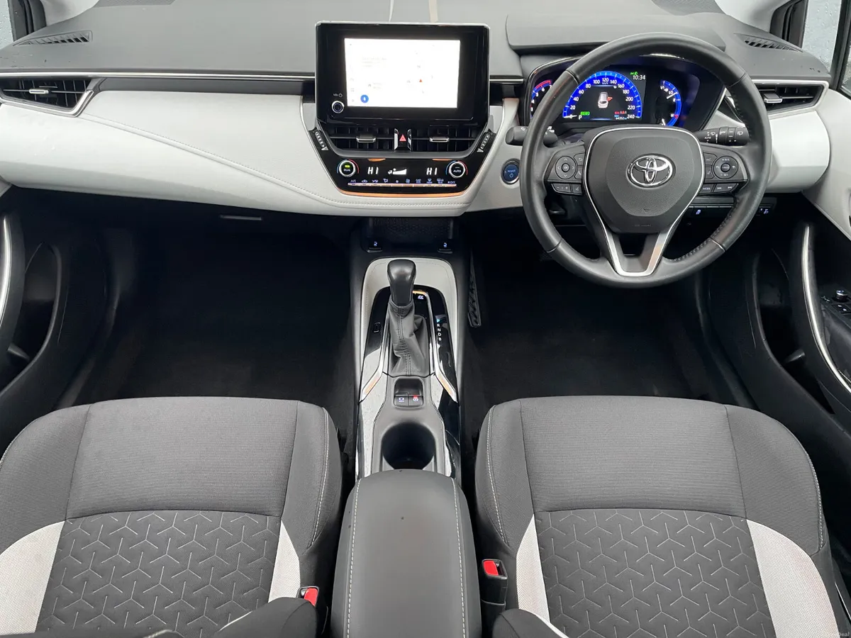 SOL - HYBRID - AUTO - APPLE PLAY - 190TAX - Image 3