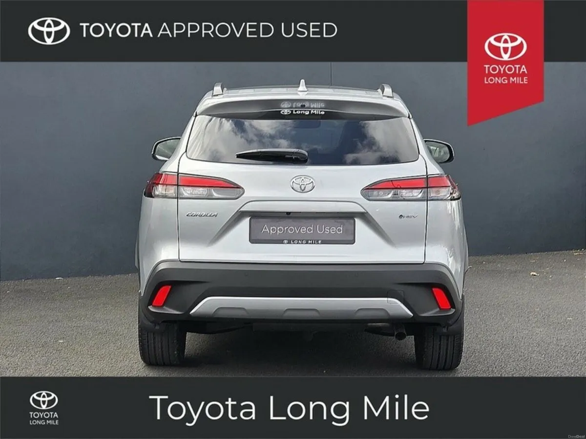 Toyota Corolla Cross 1.8 Hybrid Sol 5dr - Image 4