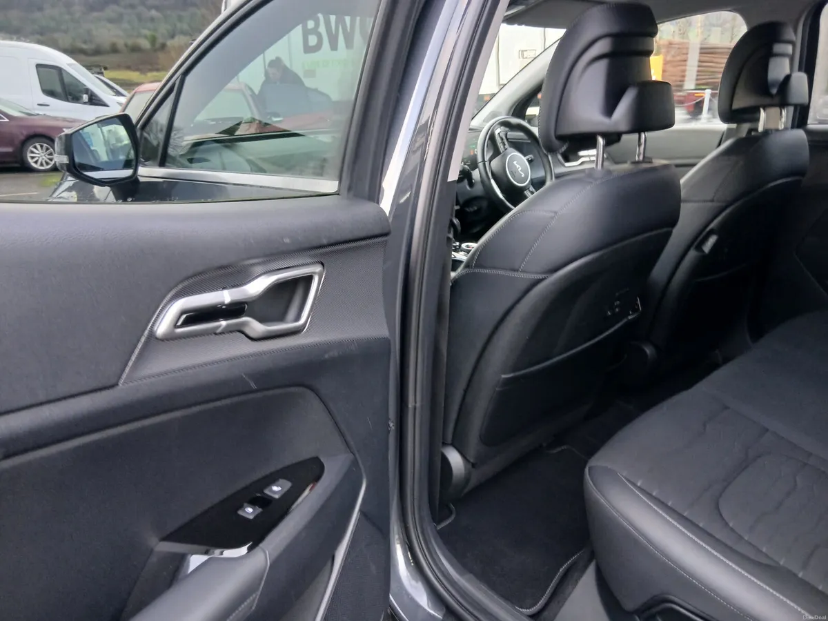 Kia Sportage 2023 - Image 4