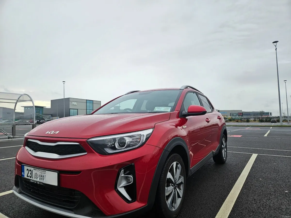 Kia Stonic 2023 - Image 2
