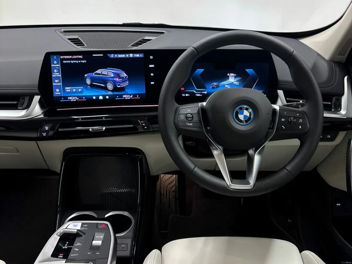 BMW iX1 eDrive20 xLine - Image 5