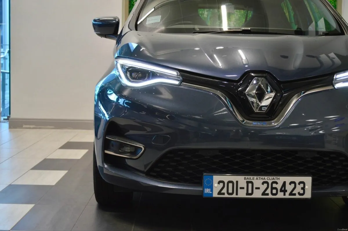 Renault Zoe R135 Z.E 50 Iconic CCS Rapid charge - Image 3