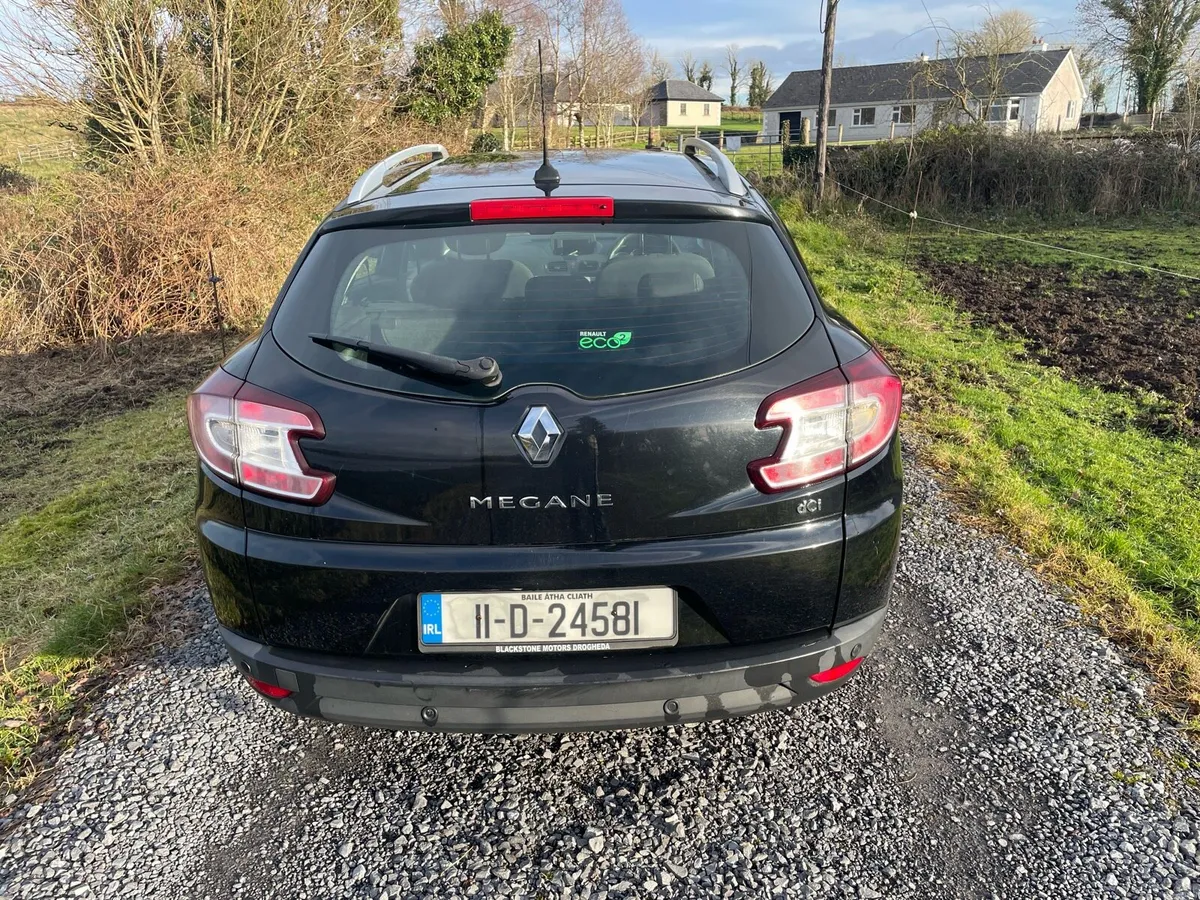 Renault Megane Estate 2011 TomTom High Speck - Image 2