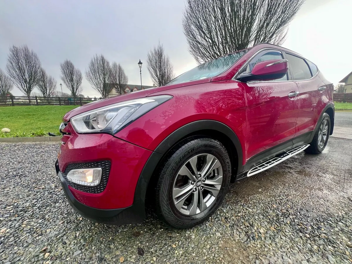 141 Hyundai Santa Fe 4x4 SE €5300 Trade to Clear - Image 2