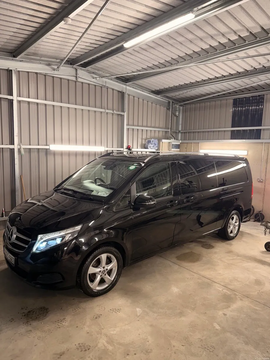 Mercedes Benz V Class - Image 1