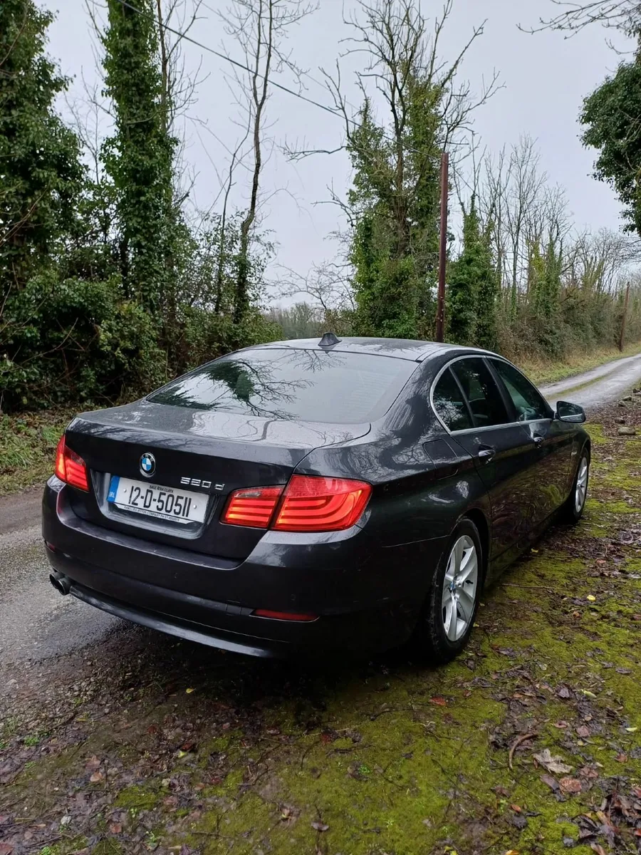 BMW 5-Series 2012 - Image 4