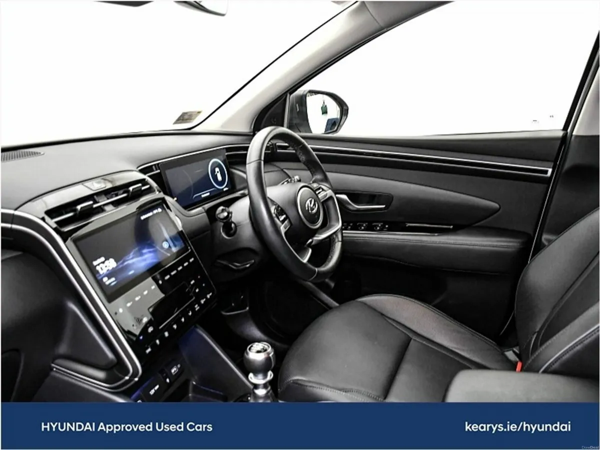 Hyundai Tucson 2WD Executive Plus - Image 5
