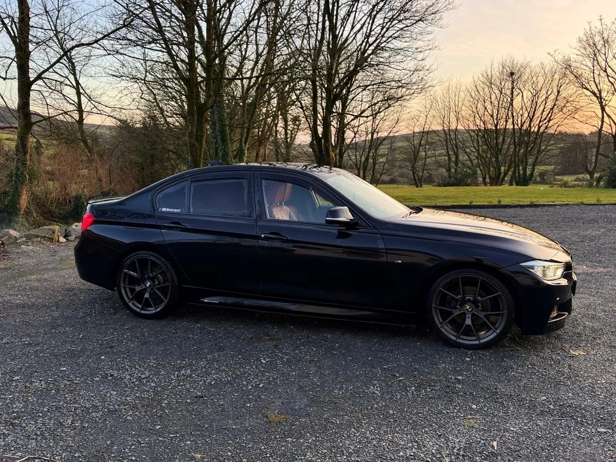 BMW 3-Series 2016 - Image 3