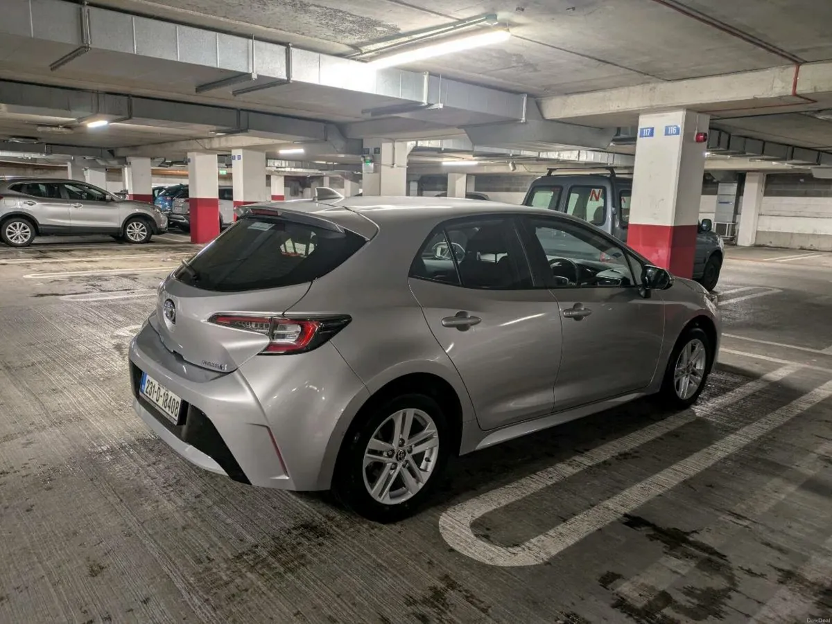 **LOW MILEAGE** Toyota Corolla LUNA H/B 4DR AUTO - Image 2