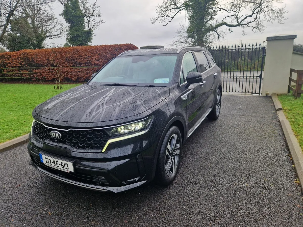 Kia Sorento K4 Plug in Hy High Spec Panoramic roof - Image 4