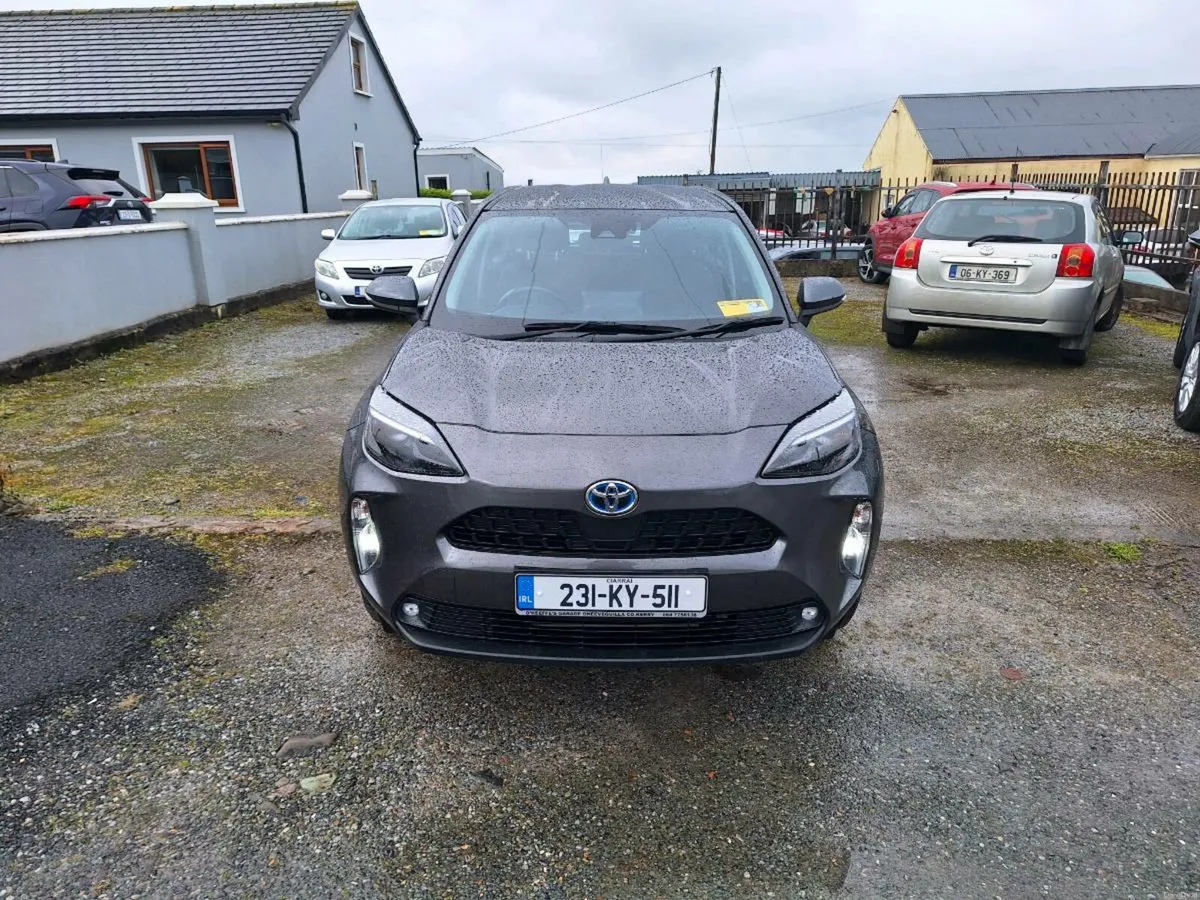 Toyota Yaris Cross 2023 - Image 2