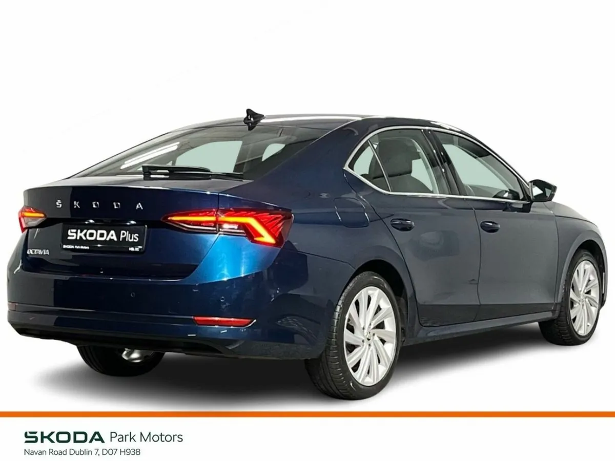 Skoda Octavia Style 2.0TDI 115BHP - Reversing Came - Image 3