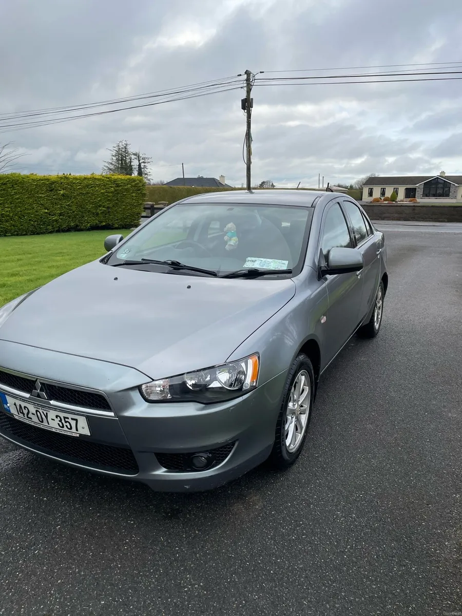 2014 Mitsubishi Lancer - Image 2