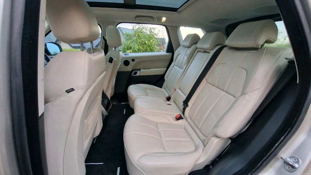 Range Rover Sport HSE - Image 2