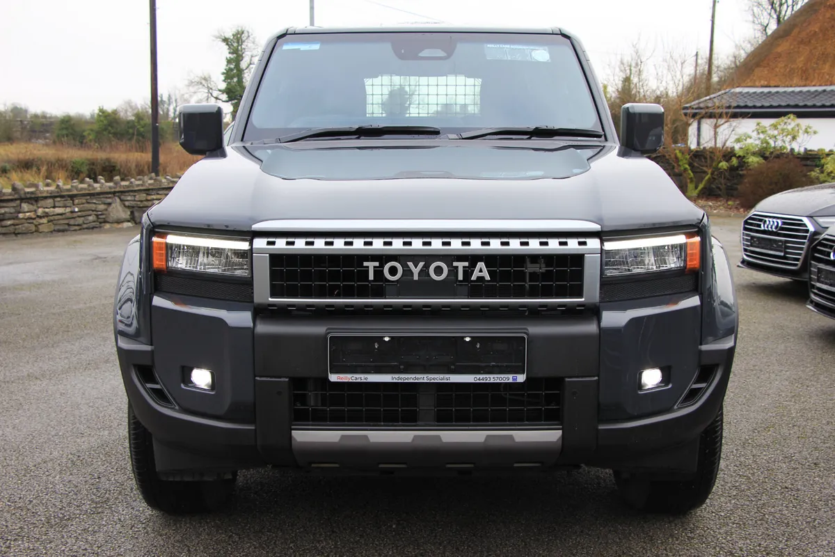 Landcruiser * IN STOCK * New Generation * 2 seat C - Image 2