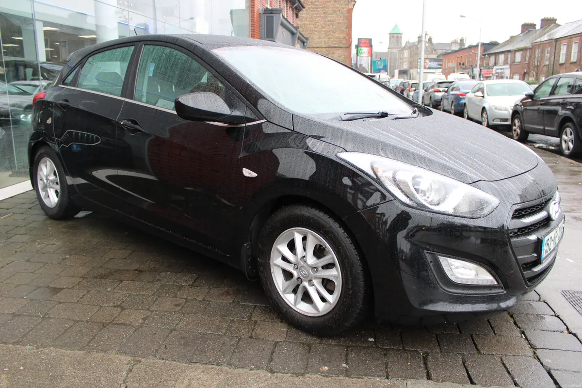 Hyundai i30 1.6 CRDI BLUE 2015 - Image 2