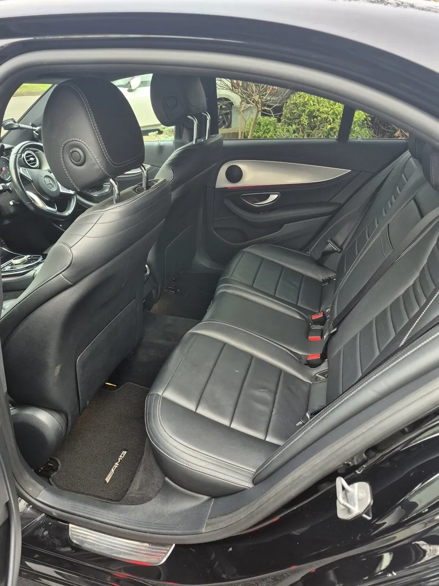 Mercedes-Benz E-Class 2017 - Image 3