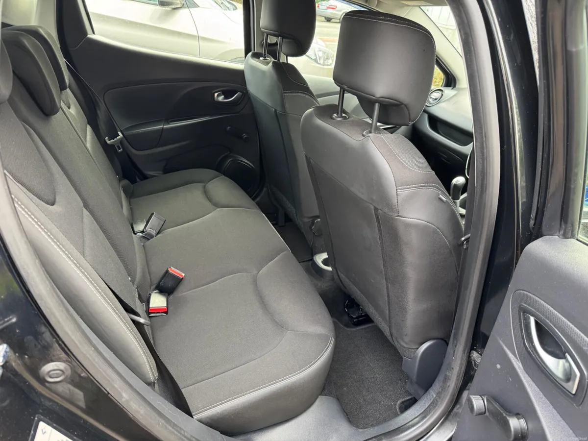 Renault Clio high Spec Diesel - Image 3