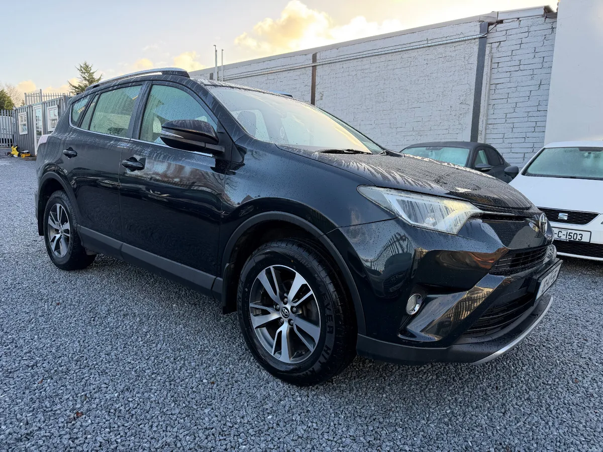 2016 (161) Toyota RAV4 2.0 D-4D Luna 2WD - Image 1