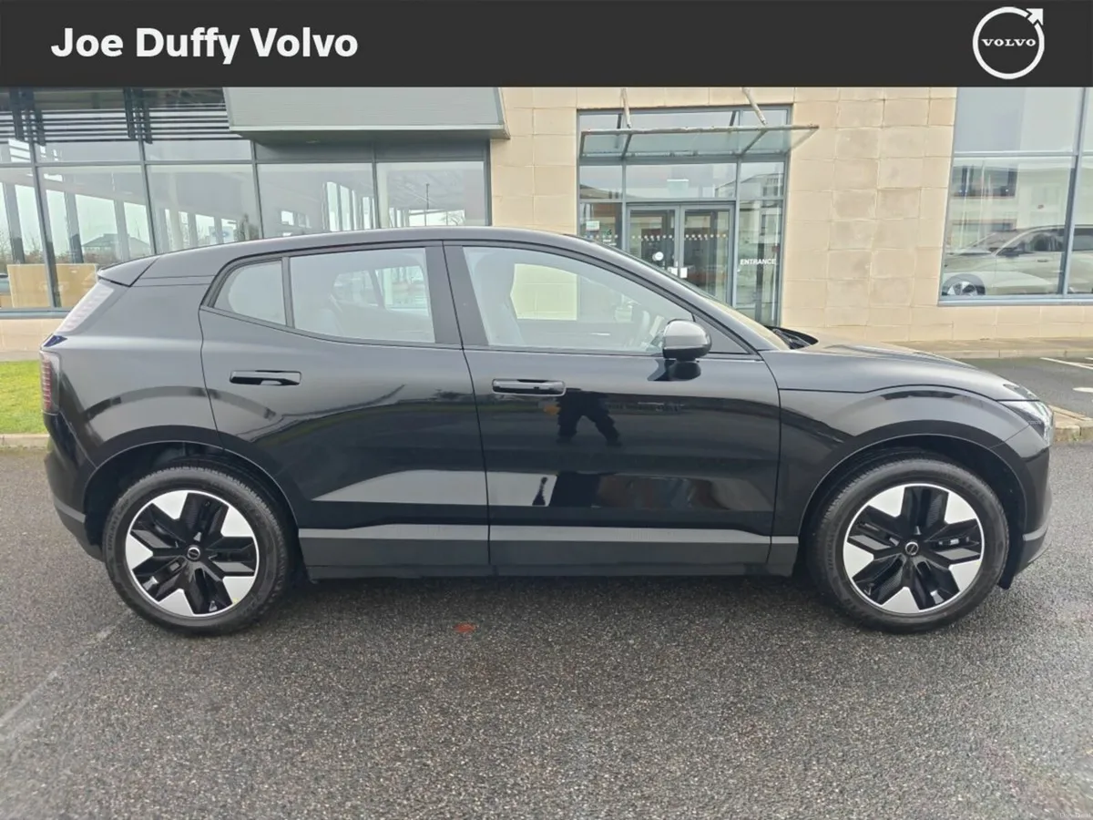 Volvo EX30 Core *Low Kms* - Image 5