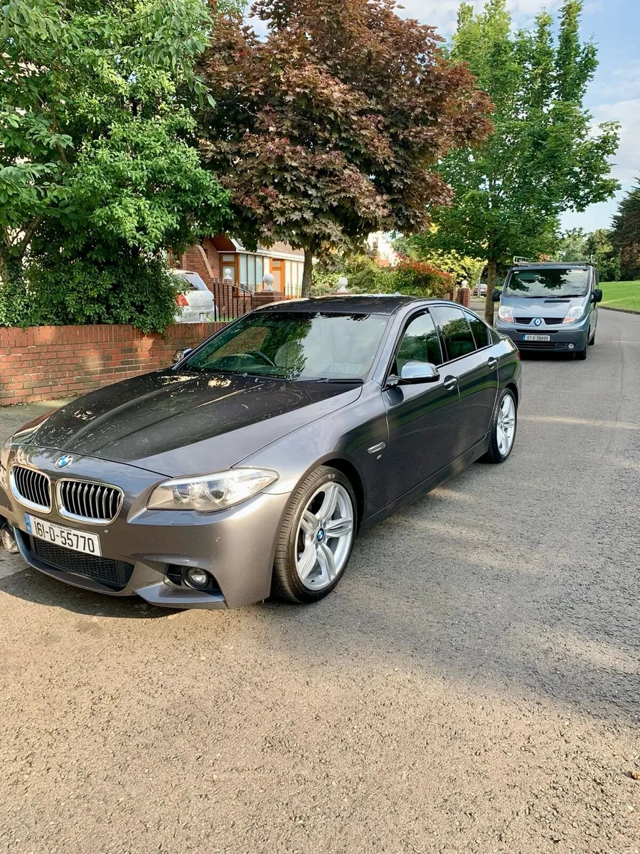 BMW 520D - Image 1
