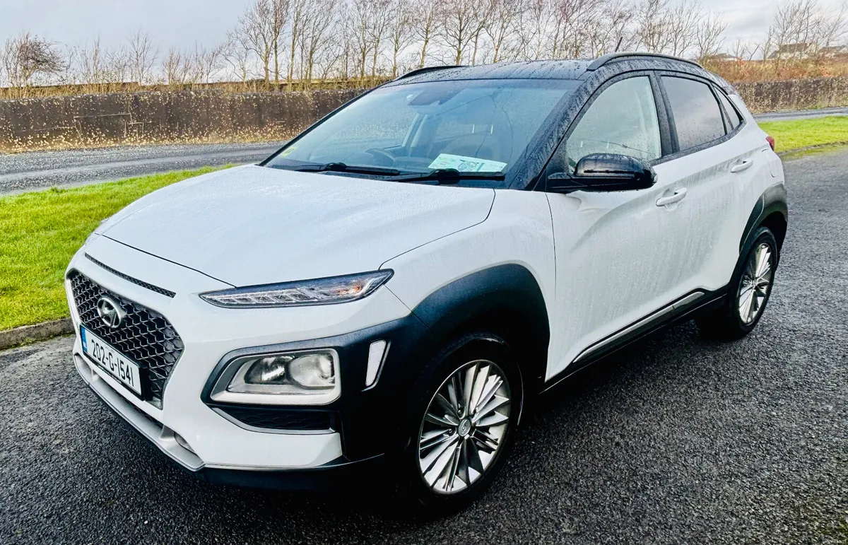 Hyundai KONA 2020 DIESEL IMMACULATE - Image 3