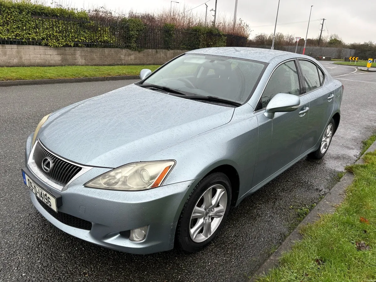 Lexus IS220d Brand new NCT 01-27- serviced - Image 3