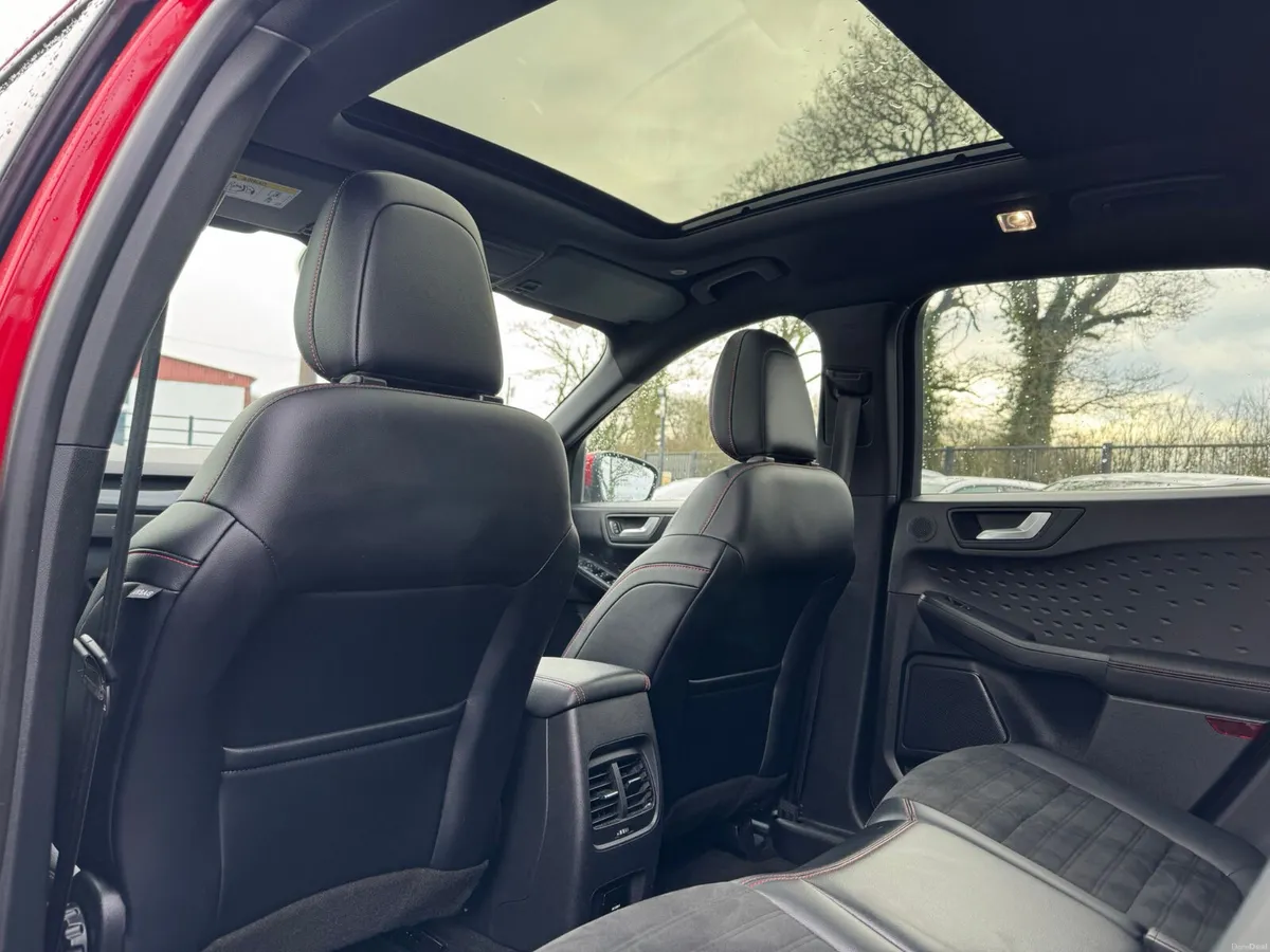 20 Ford Kuga STLINE FIRST EDITION AUTO - Image 3