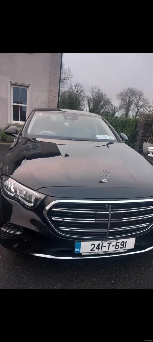 Mercedes-Benz E-Class 2024 - Image 2
