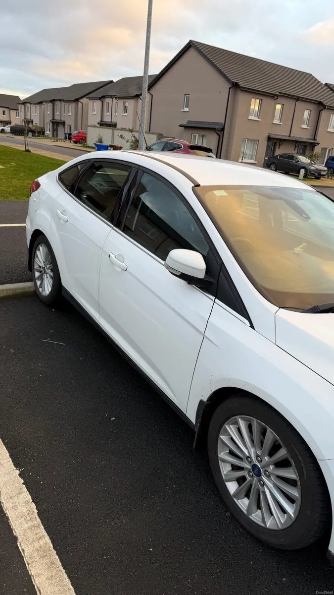 Ford Focus 2016 - Image 2