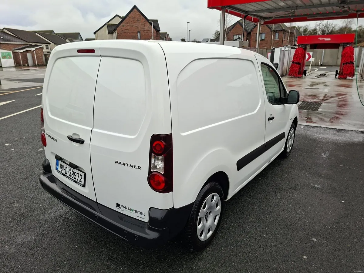 2018 Peugeot partner doe&tax €2850 - Image 4