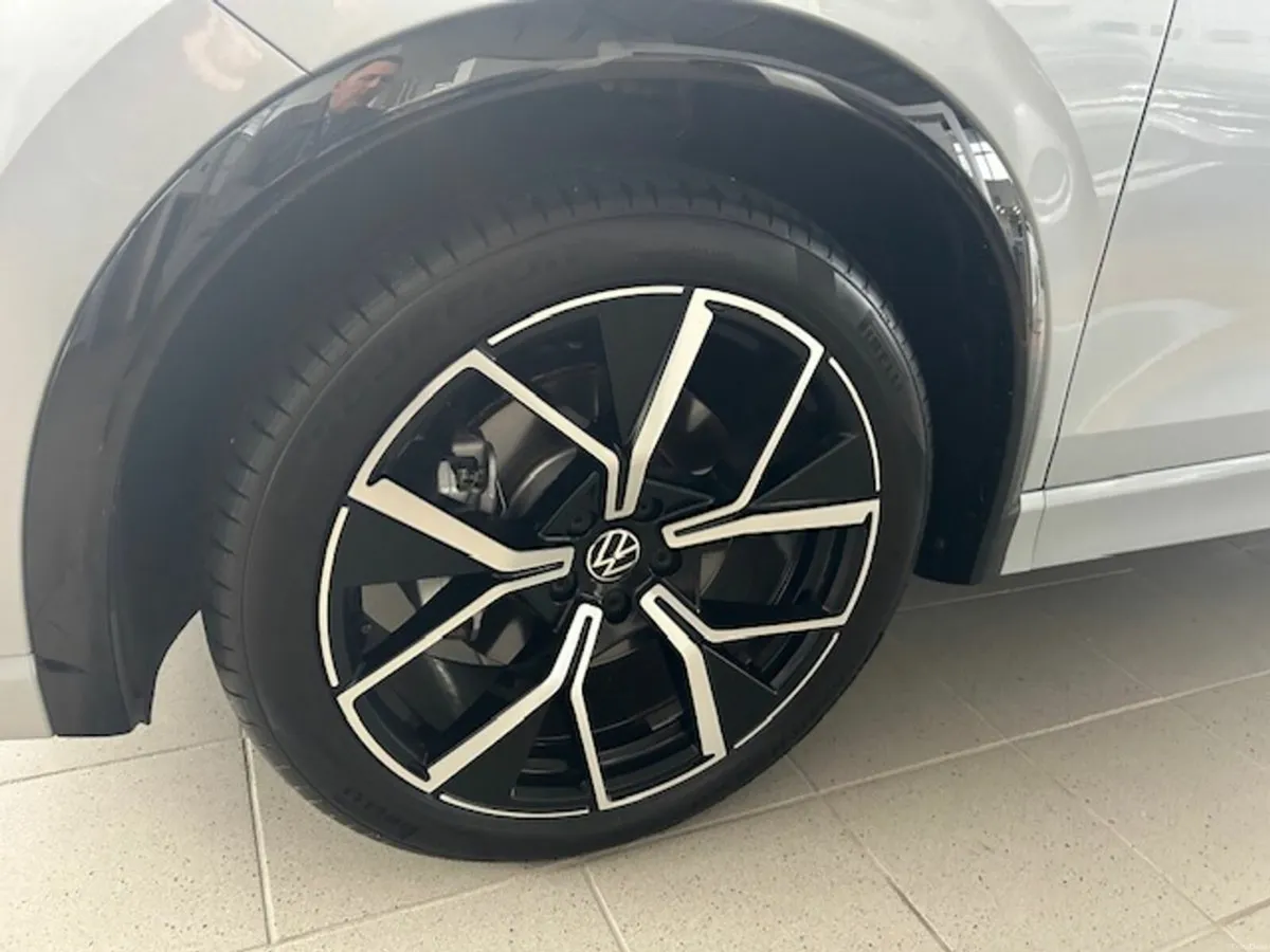 Volkswagen Tiguan Tiguan R-Line 2.0TDi 150 DSG 2WD - Image 4