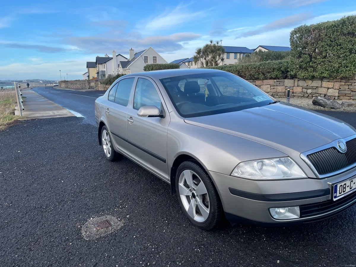 Skoda Octavia Elegance 1.9 TDI DSG Automatic - Image 2