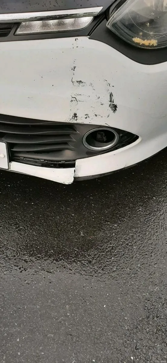 2013 Renault clio - Image 2