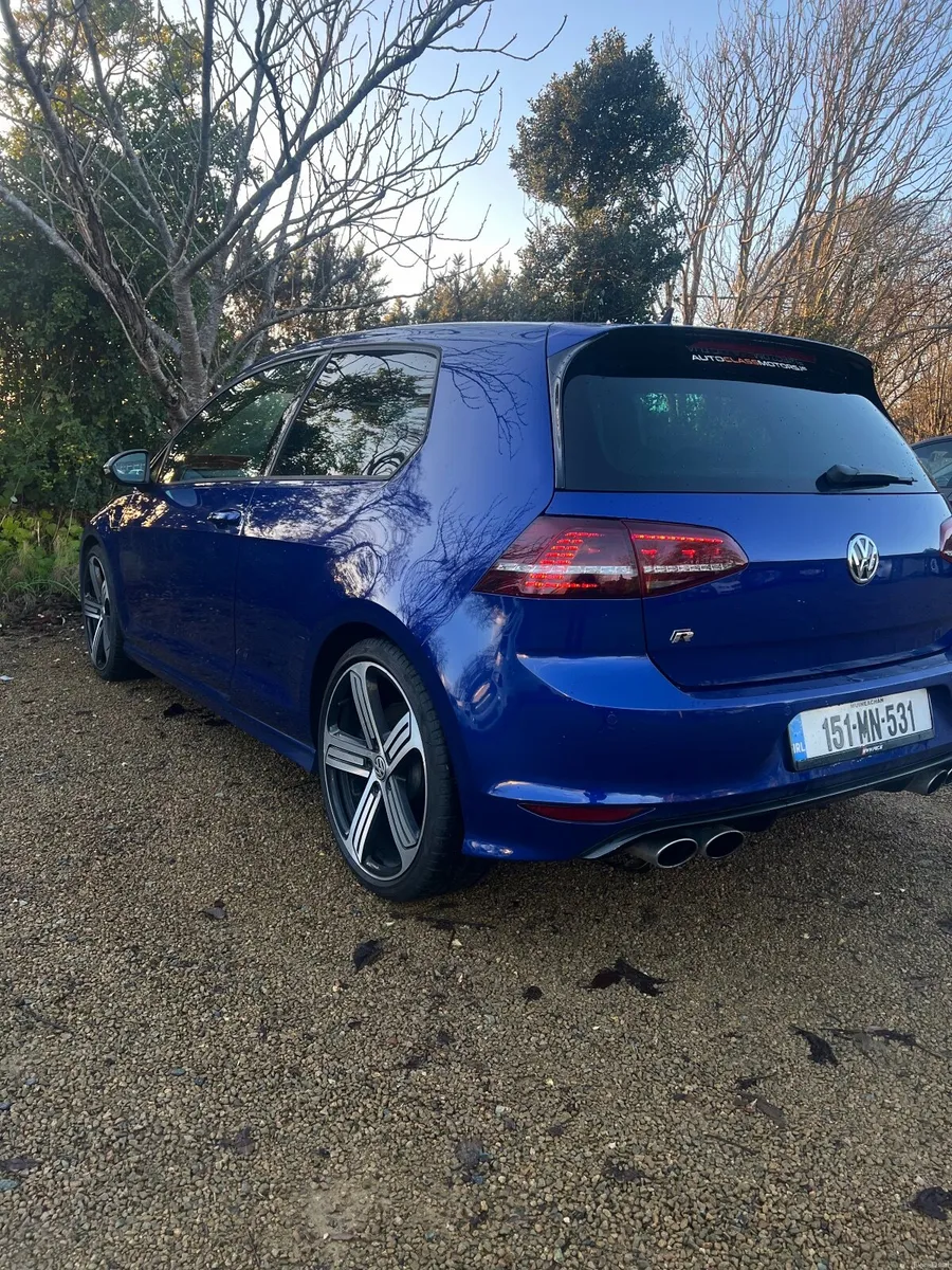 Volkswagen Golf R - Image 3