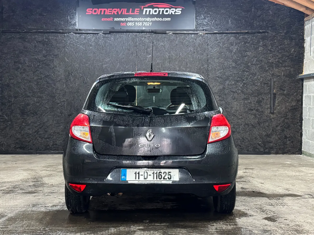 RENAULT CLIO 1.2 PETROL “MANUAL” 2011 - Image 4