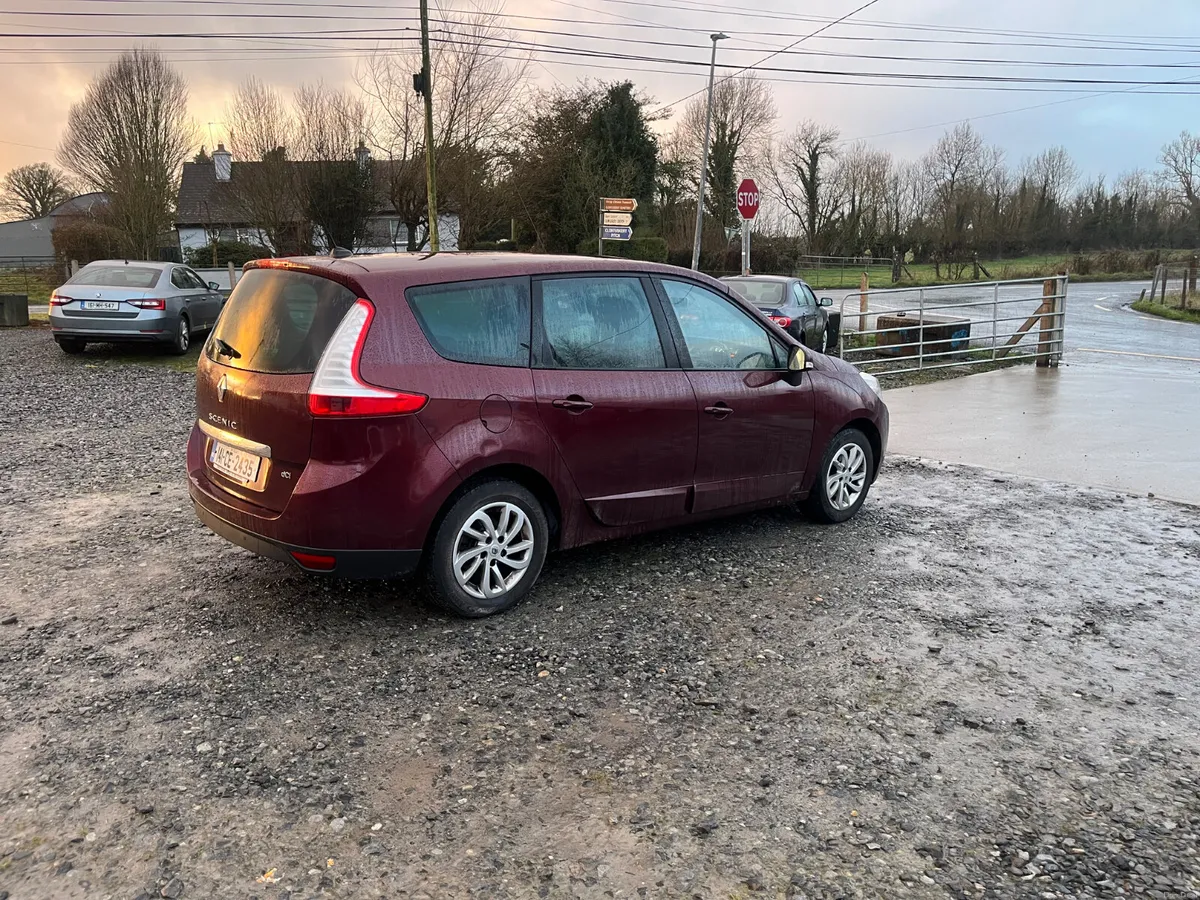 Renault Grand Scenic 2014 diesel 7 seater - Image 2