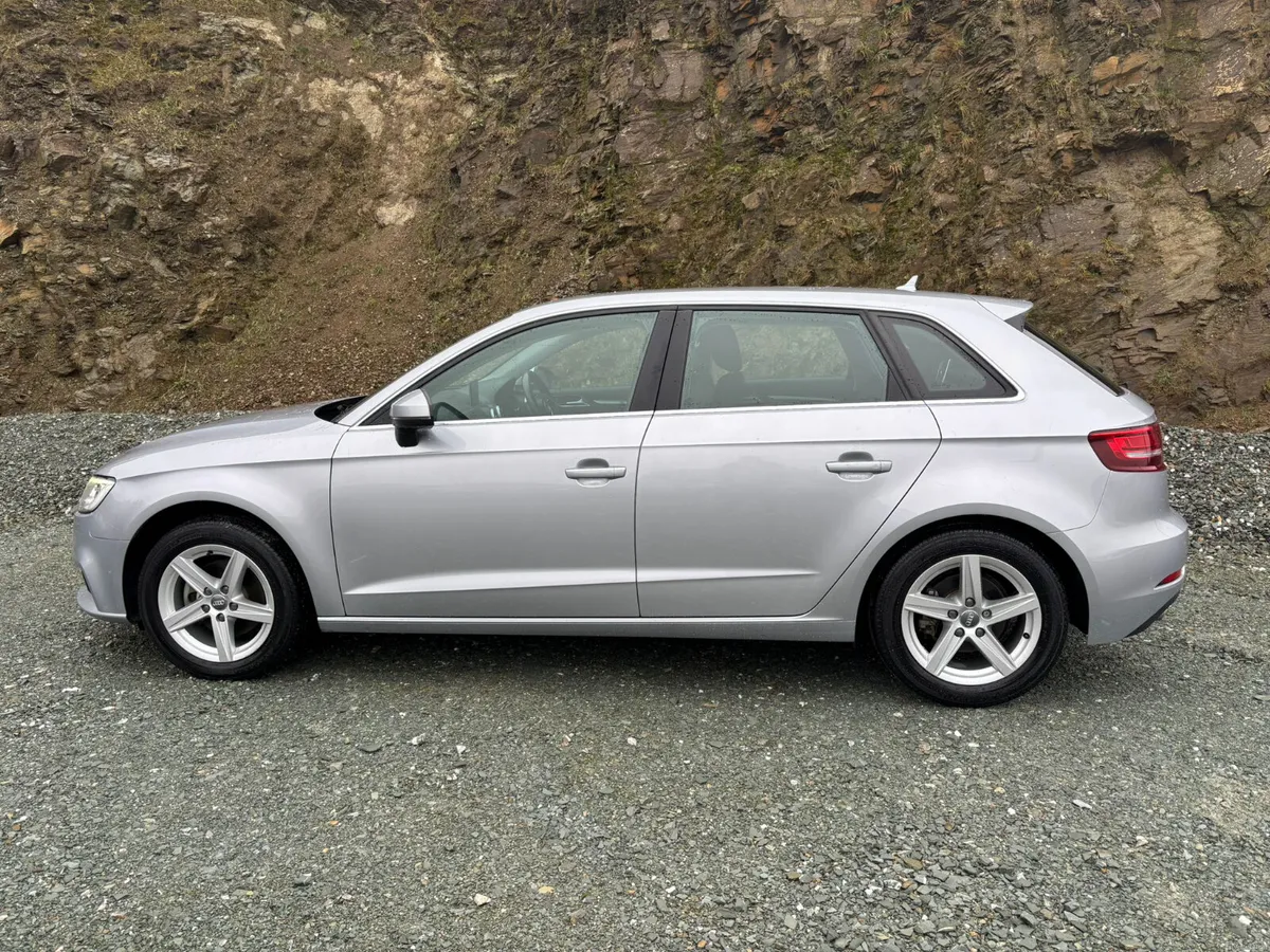 AUDI A3 SALOON AUTOMATIC 1.4 PETROL - Image 4