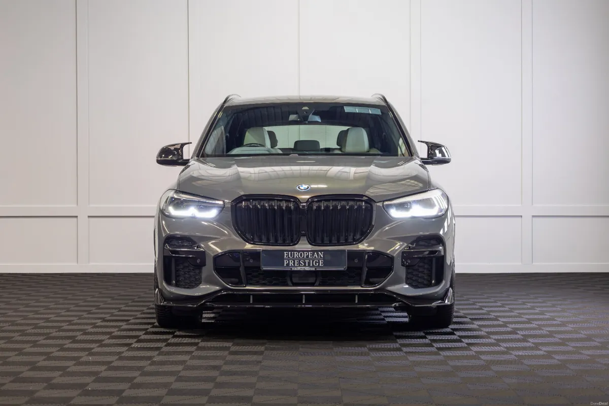 222 BMW X5 X-Drive 45e M-Sport - Image 2