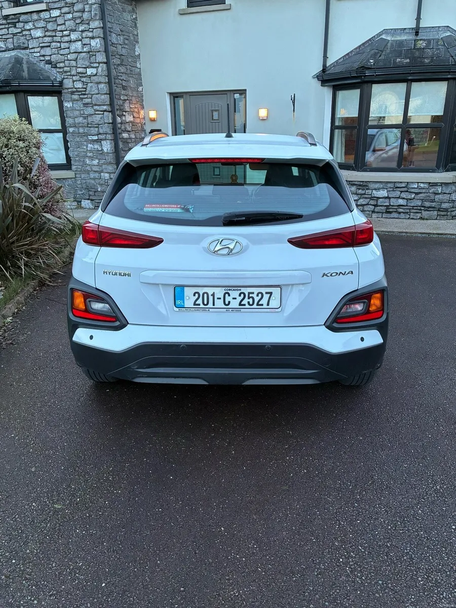 HYUNDAI KONA 2020, Comfort 1.0 Petrol NEW NCT - Image 4