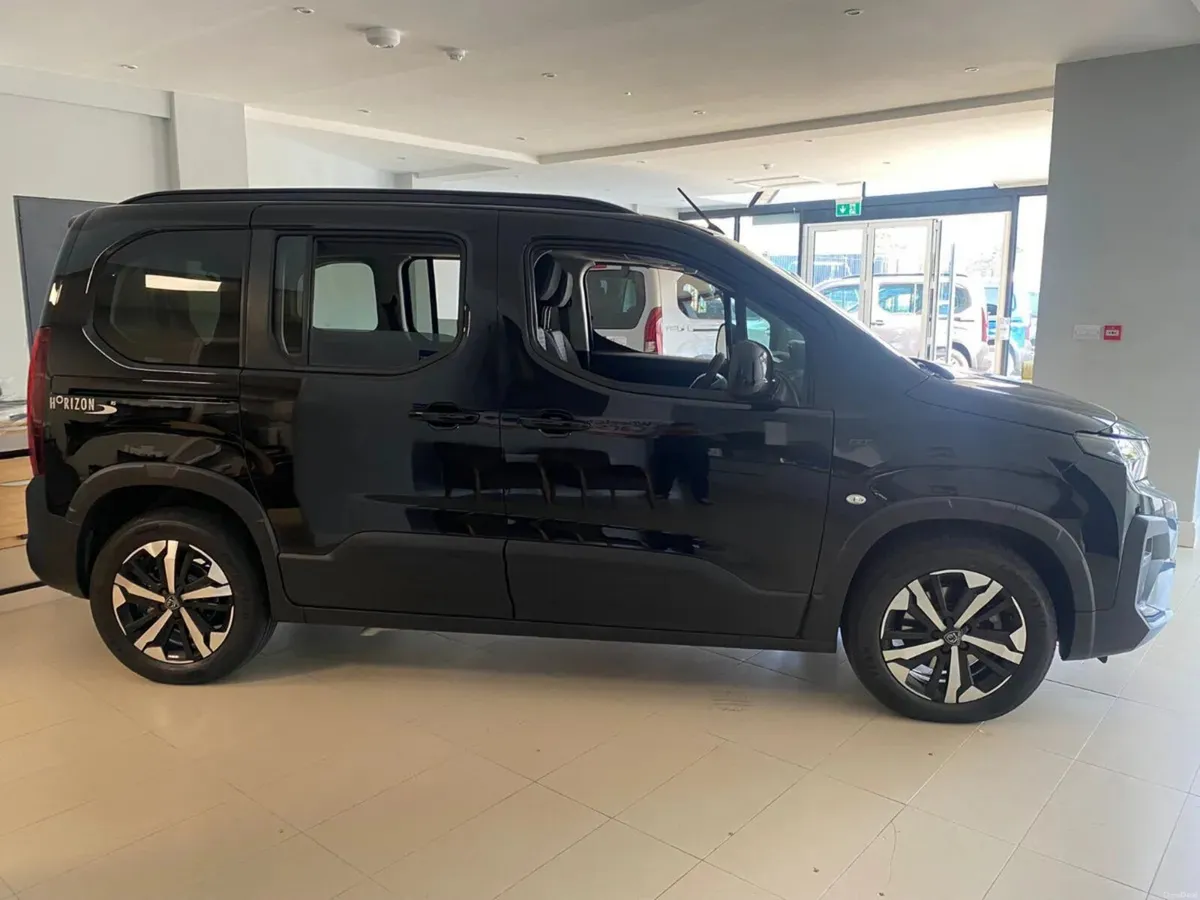 Wheelchair Accessible Peugeot Rifter - Image 5