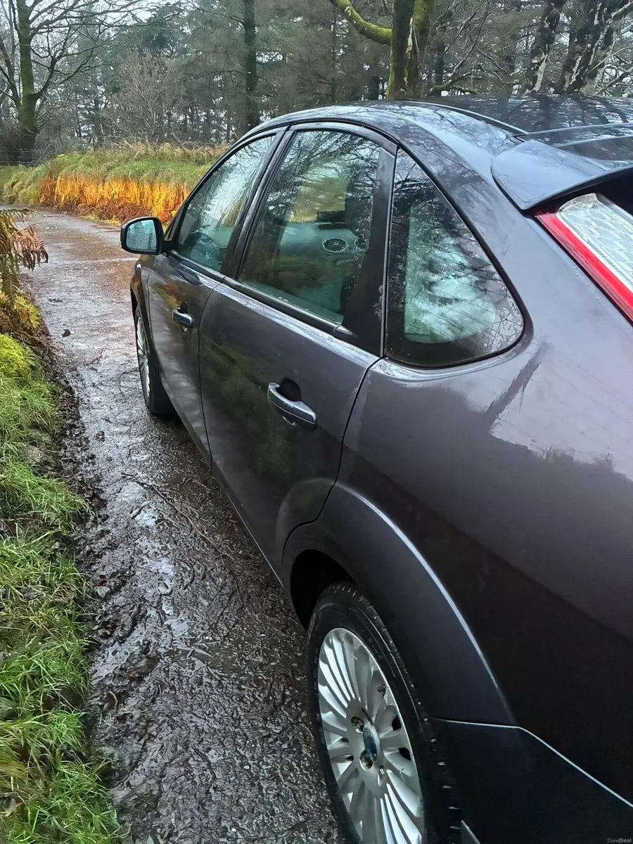 Ford focus - Image 4