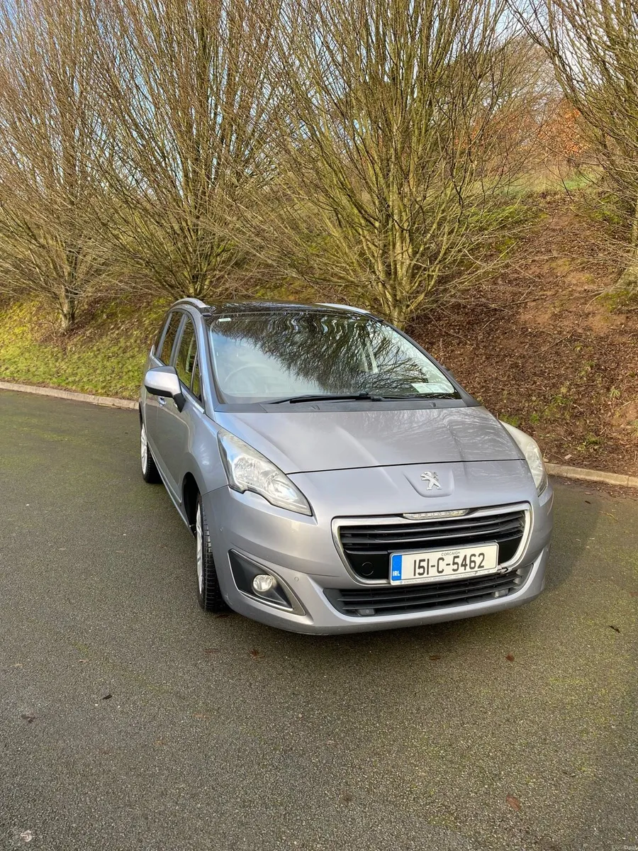 Peugeot 5008 Allure Model - Image 2