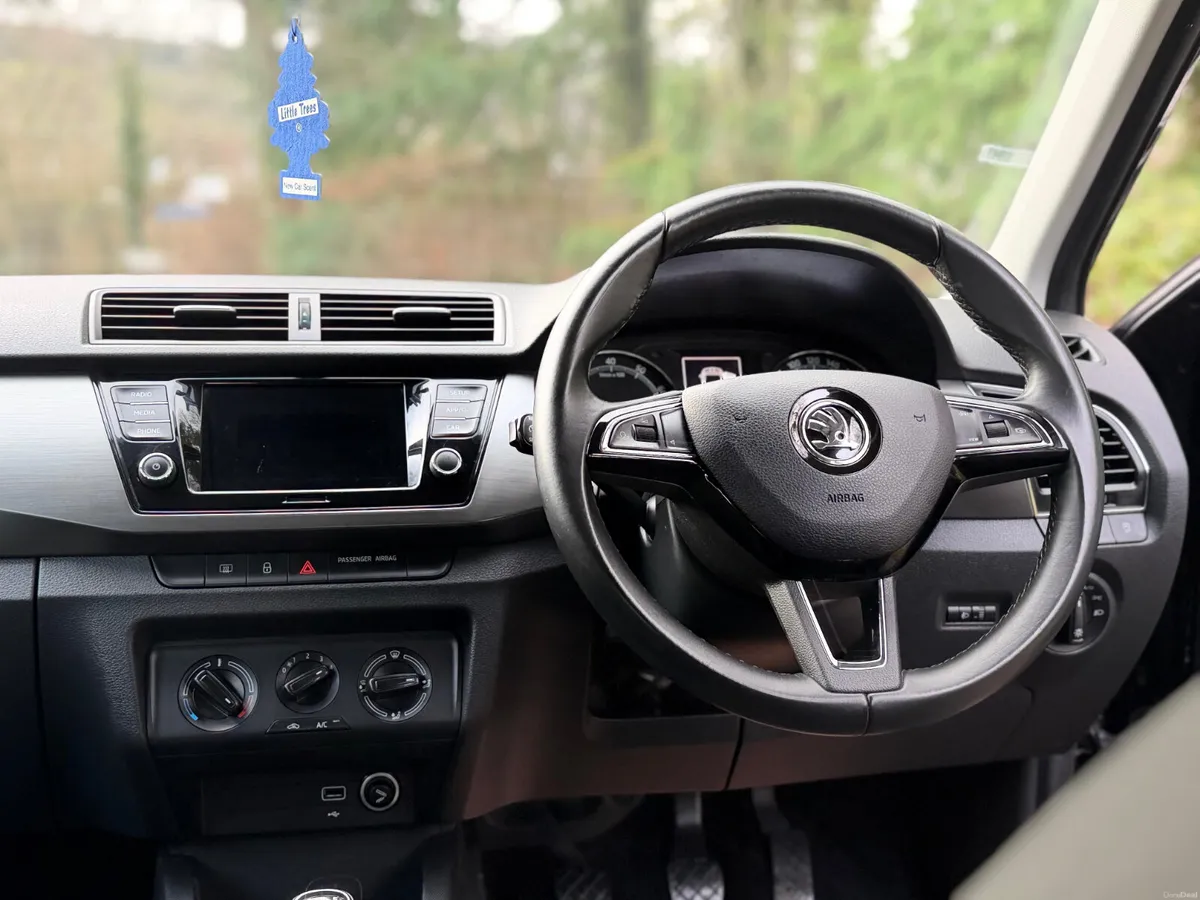 2019 SKODA FABIA STYLE PETROL - Image 4