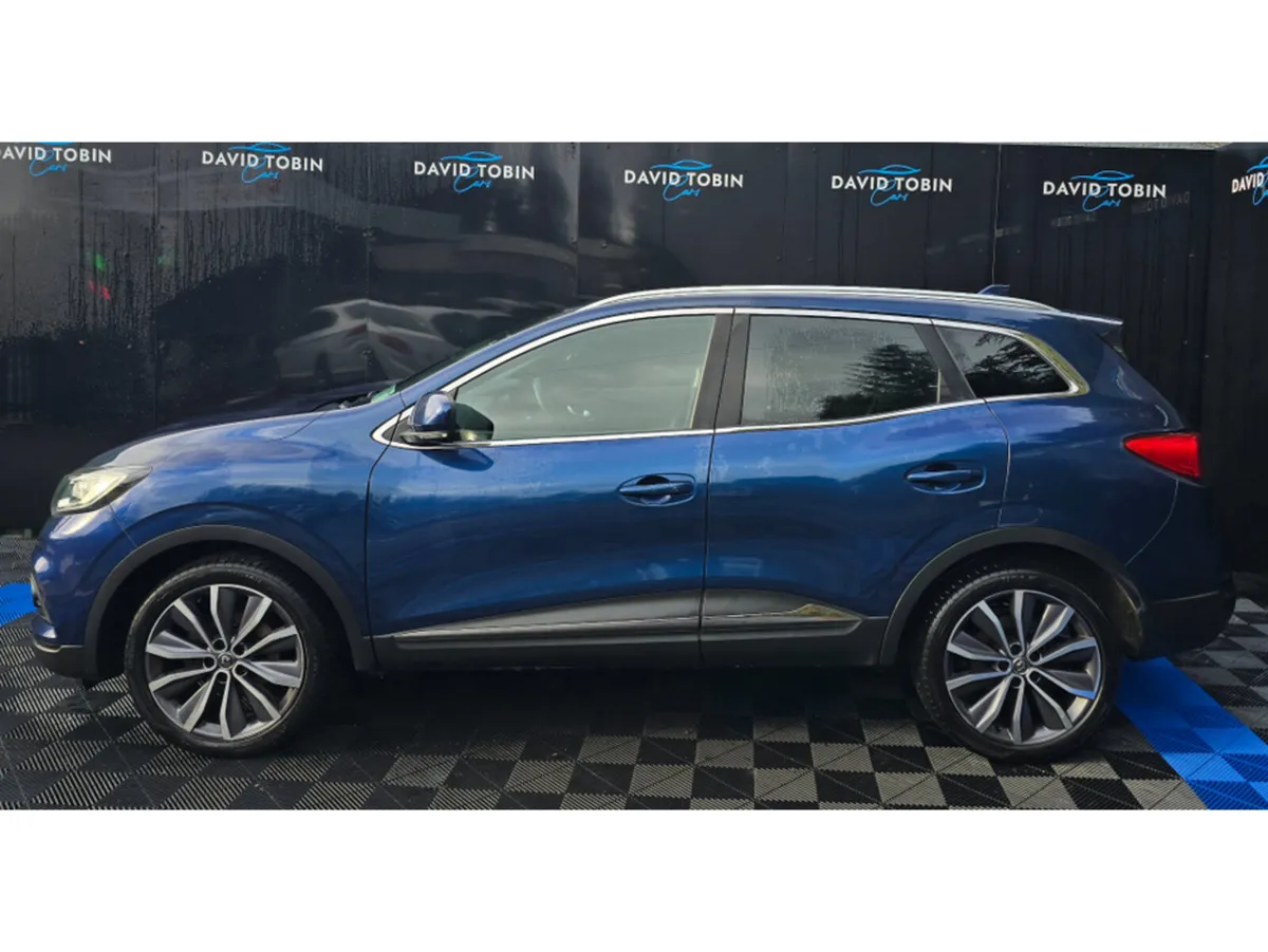 Renault Kadjar ICONIC 1.5 DCI AUTO - Image 4