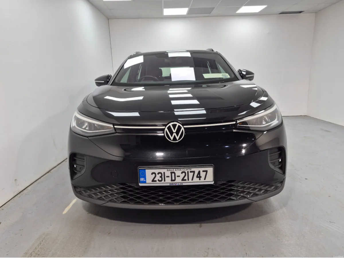Volkswagen ID.4 PRO 128 KW LIFE 77KWH 174BHP 5DR - Image 2