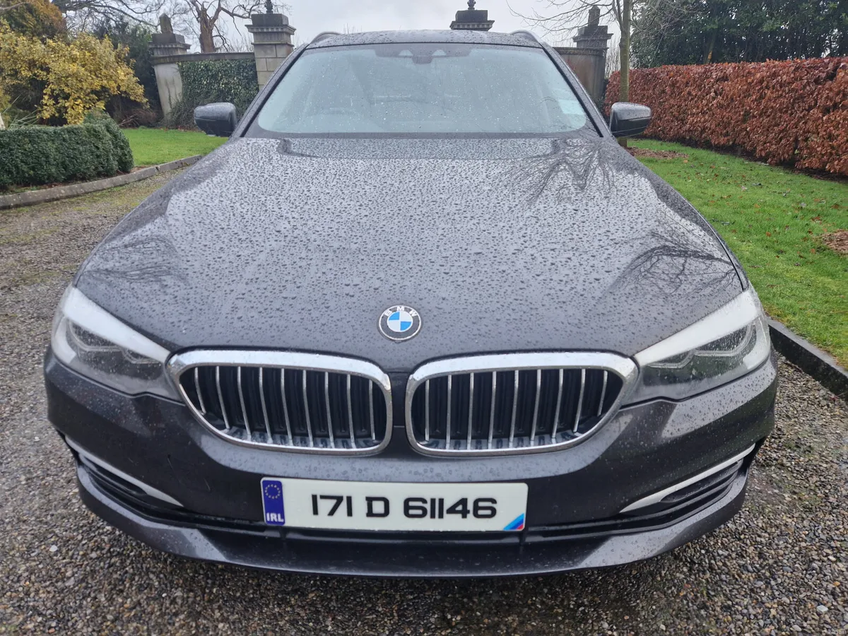 BMW 520, AUTO ,TOURING,LOW KMS, WARRANTY & FINANCE - Image 1