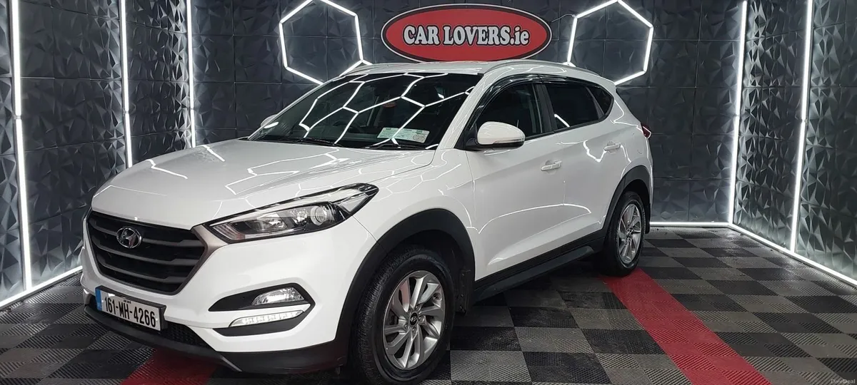 Hyundai Tucson 2016 4WD 2.0L Diesel Executive - Image 1