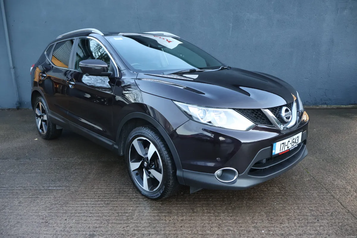 Nissan Qashqai N-VISION 360 Huge Spec Exceptional! - Image 3